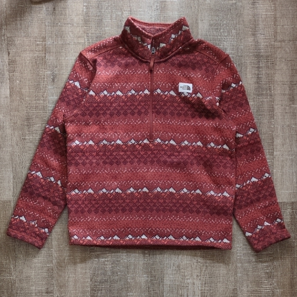 The North Face Quarter Zip Pullover